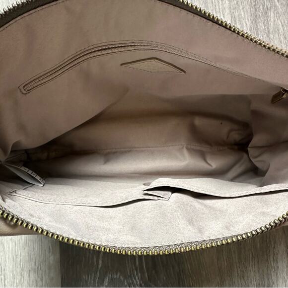 Fossil Gray Leather Crossbody Bag - Picture 3 of 7